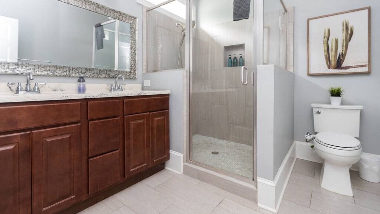 Photo of Bathroom in Villa Heights