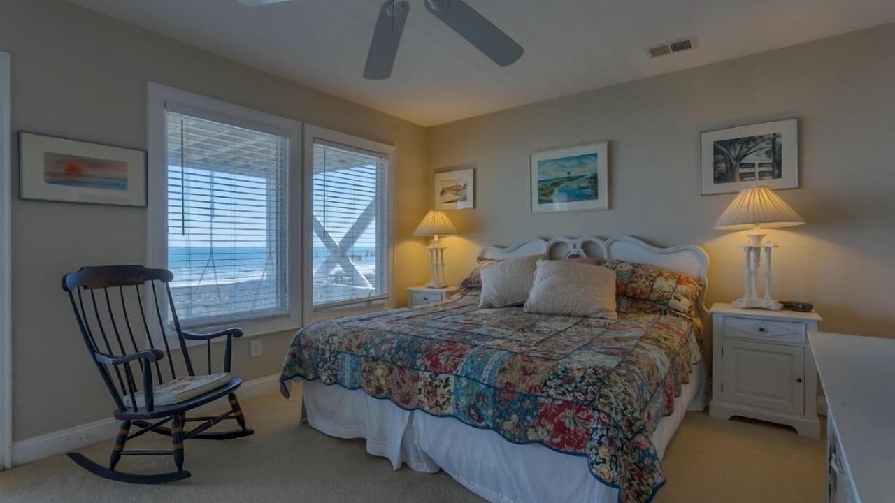 Photo of Bedroom in Holden Beach