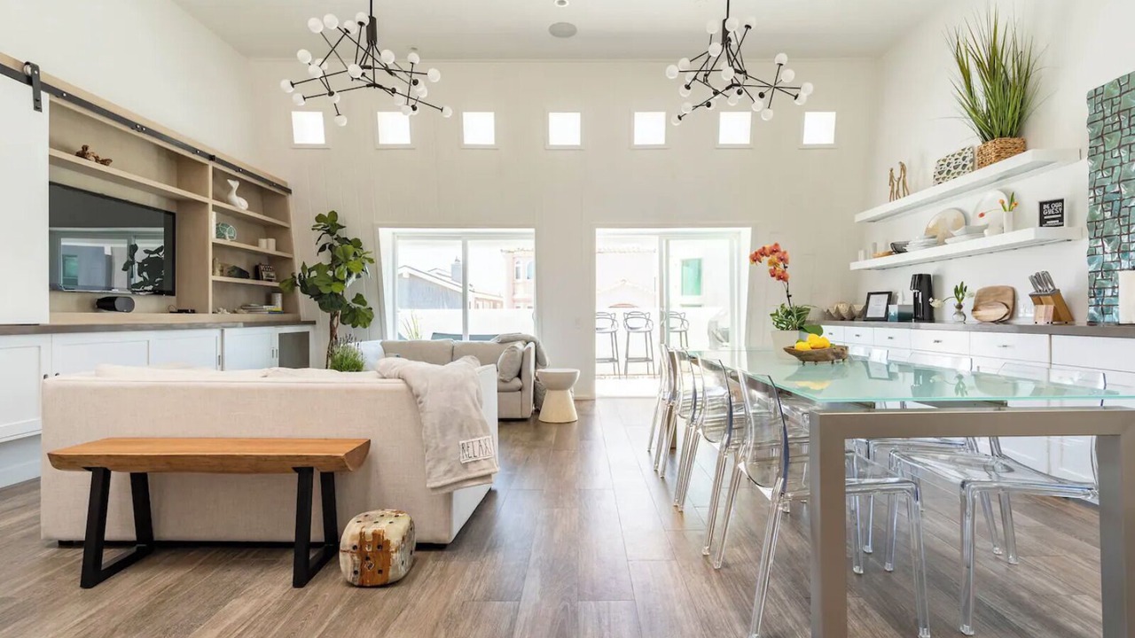 Photo of Livingroom in Hollywood Beach