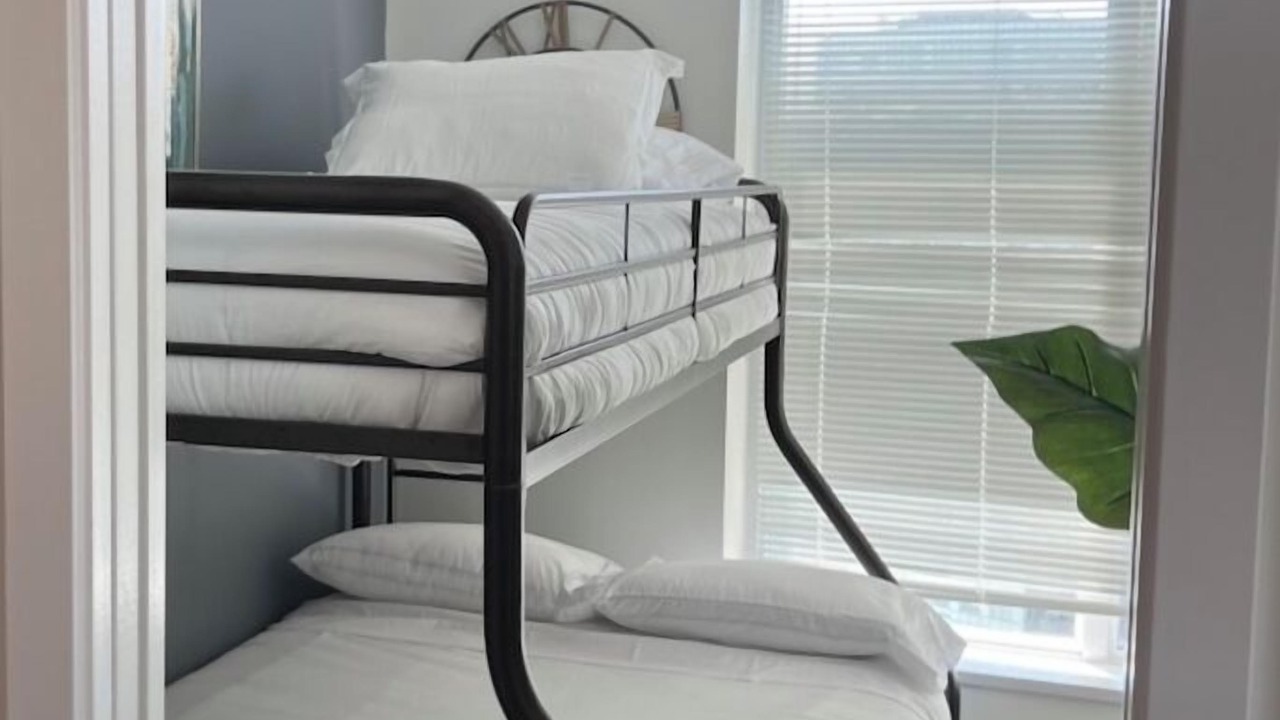 Photo of Bedroom in Crosstown