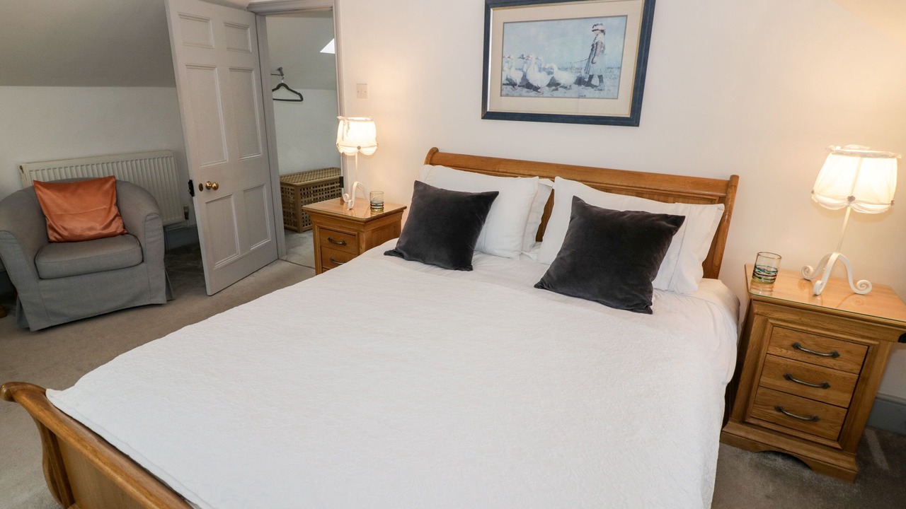 Photo of Bedroom in Halford