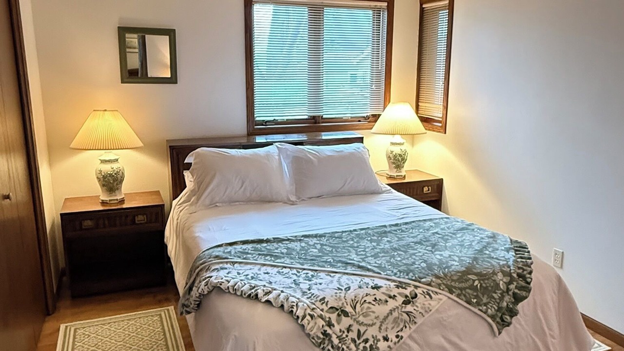 Photo of Bedroom in Little Sturgeon
