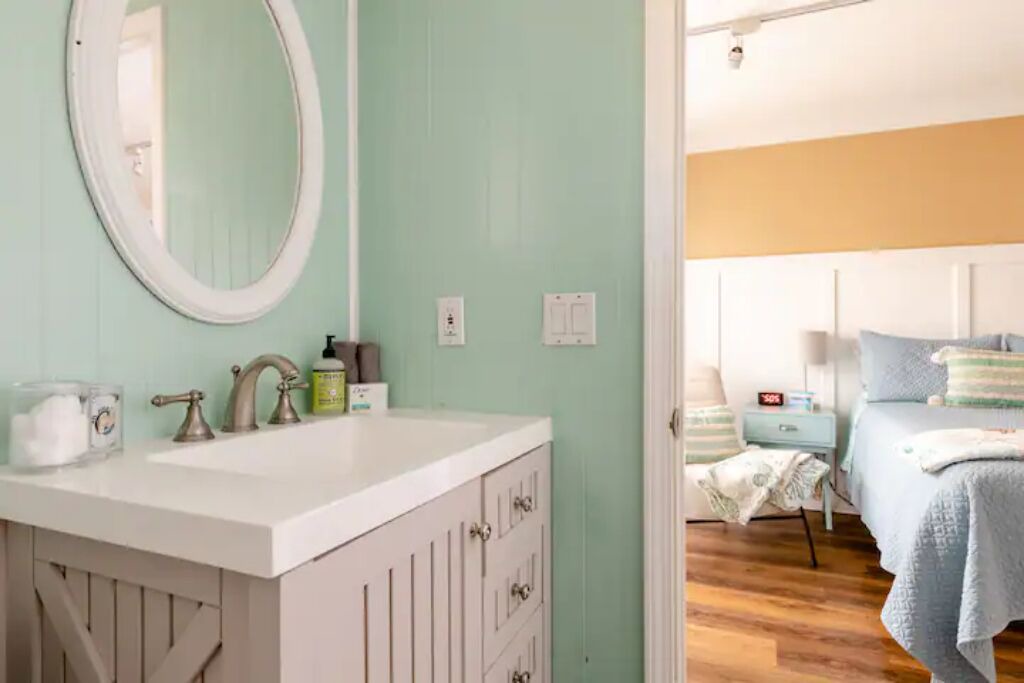 Photo of Bathroom in Hollywood Beach