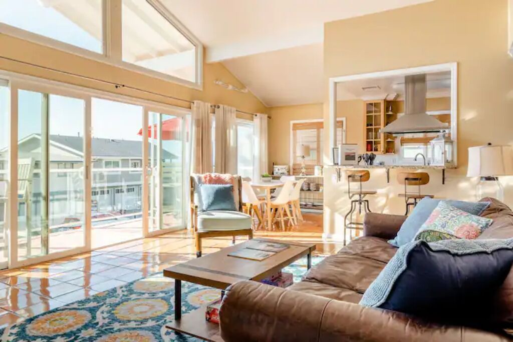 Photo of Livingroom in Hollywood Beach