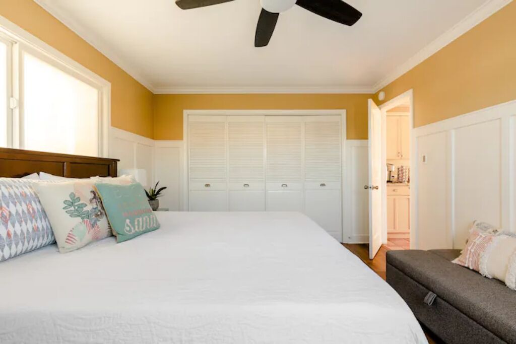 Photo of Bedroom in Hollywood Beach