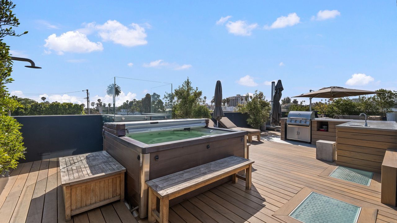 Photo of Patio Balcony in Ocean Park