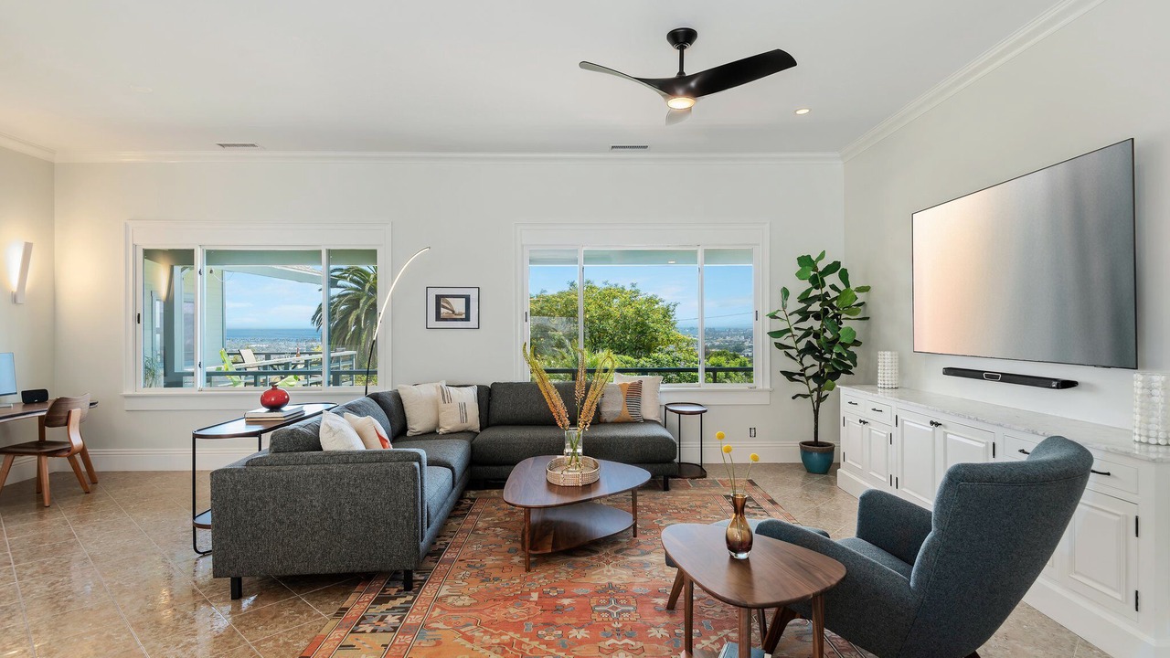 Photo of Bedroom in Lower Riviera