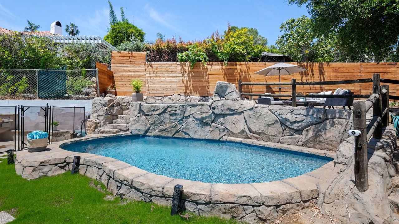 Photo of Outdoor in Lower Riviera