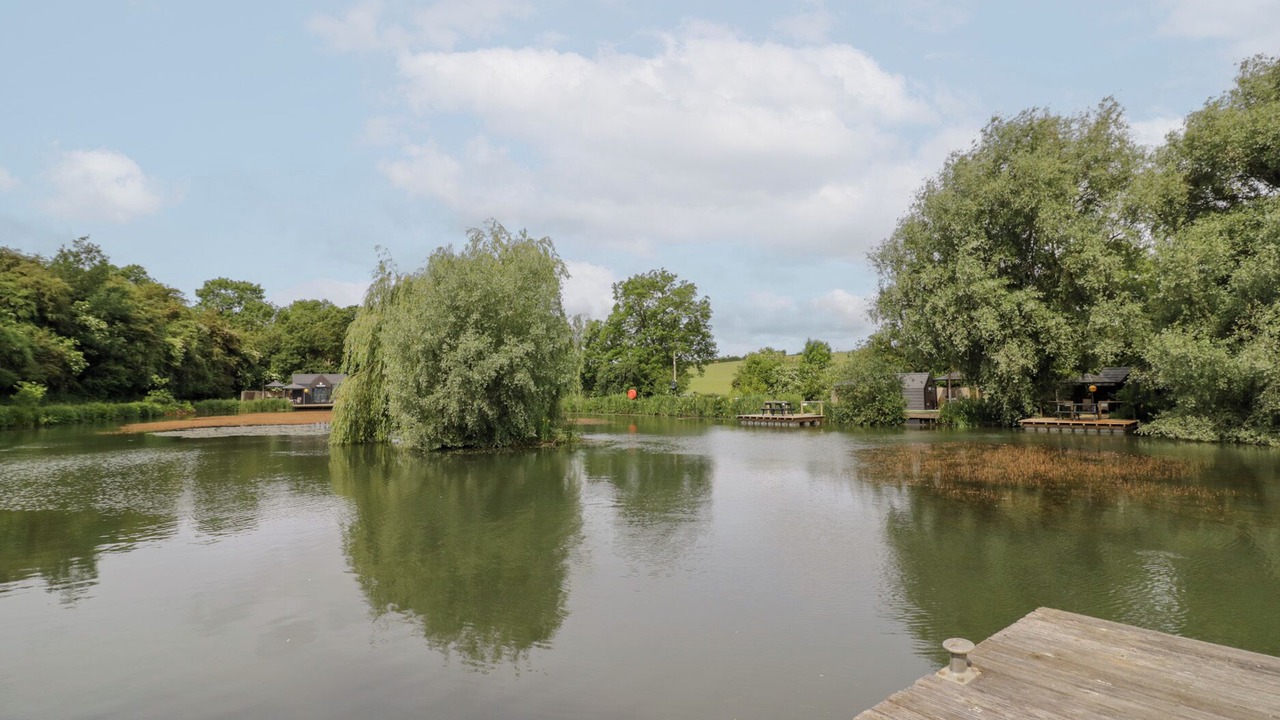 Photo of Others in Thorpe