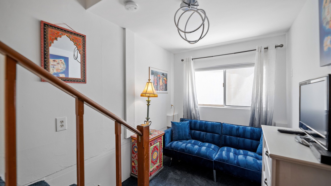 Photo of Livingroom in Oxnard Shores