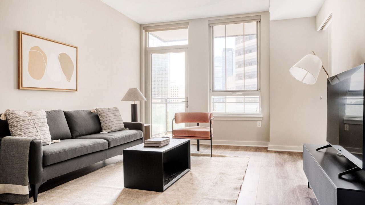 Photo of Livingroom in Bethesda