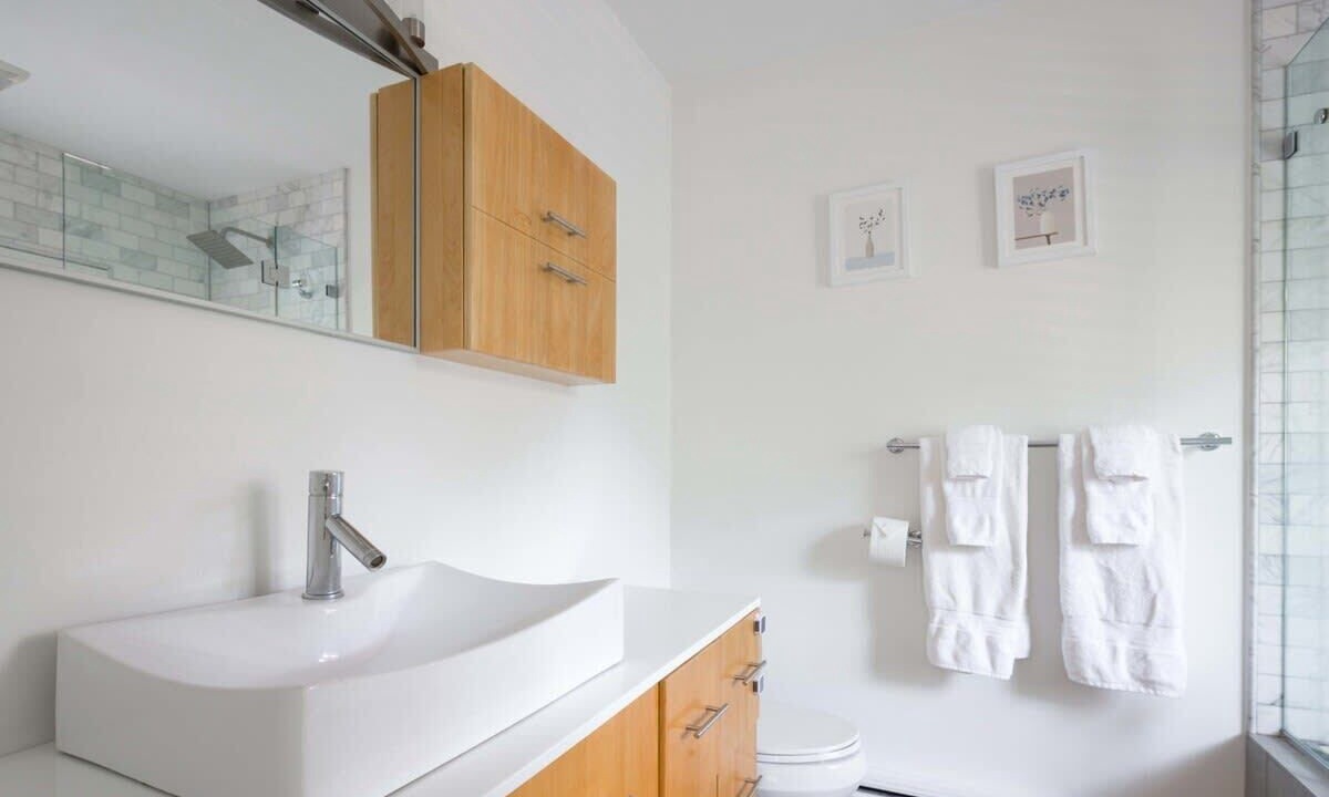 Photo of Bathroom in Northwest Harbor