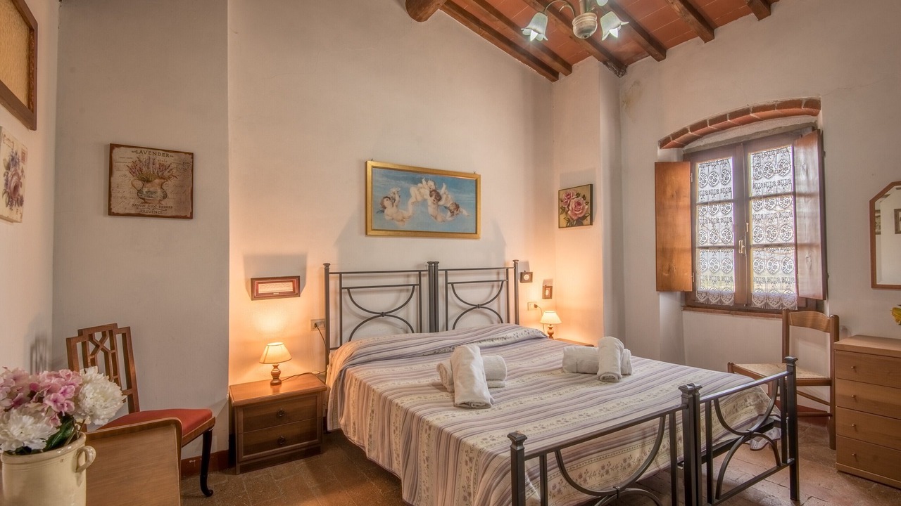 Photo of Bedroom in Castiglion Fibocchi