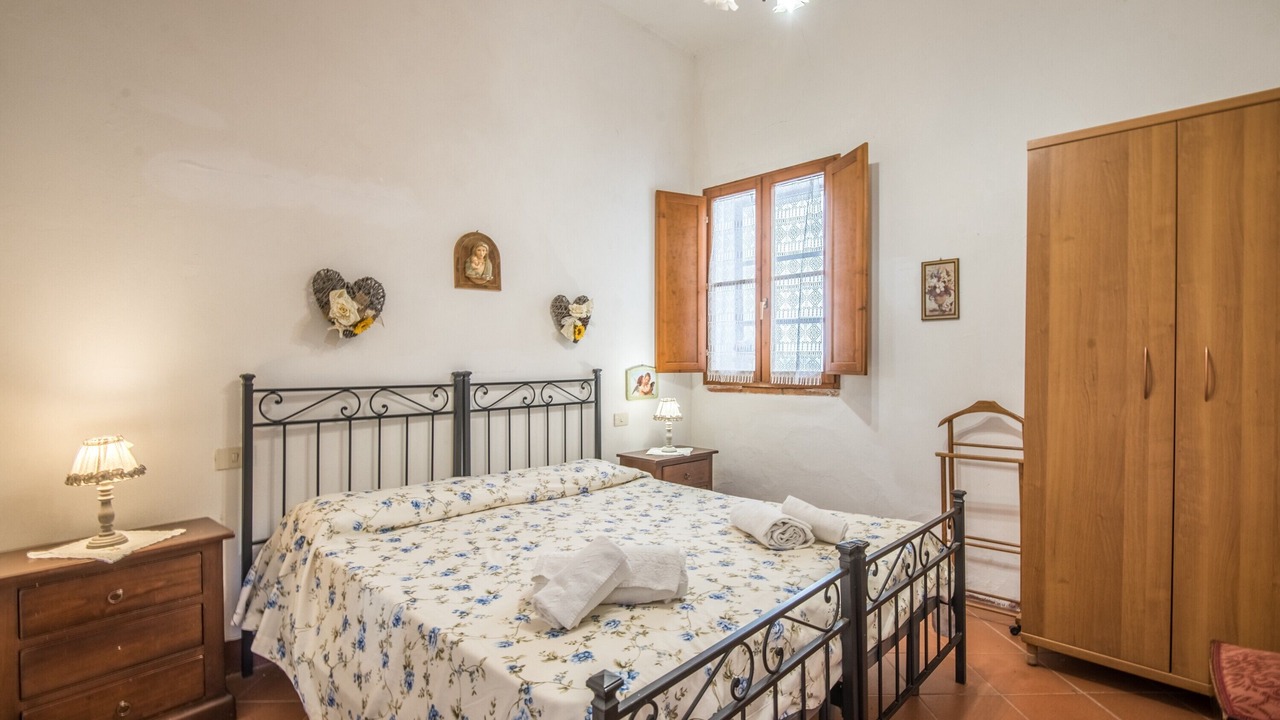 Photo of Bedroom in Castiglion Fibocchi