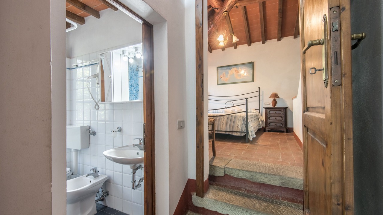 Photo of Bathroom in Castiglion Fibocchi