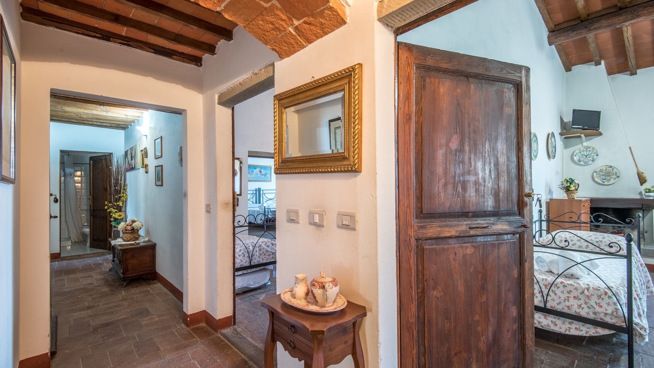 Photo of Bedroom in Castiglion Fibocchi