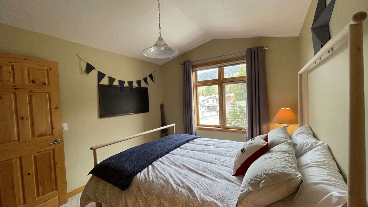Photo of Bedroom in Sun Peaks