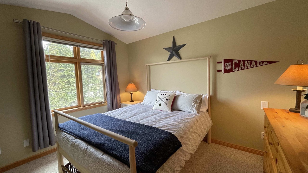 Photo of Bedroom in Sun Peaks