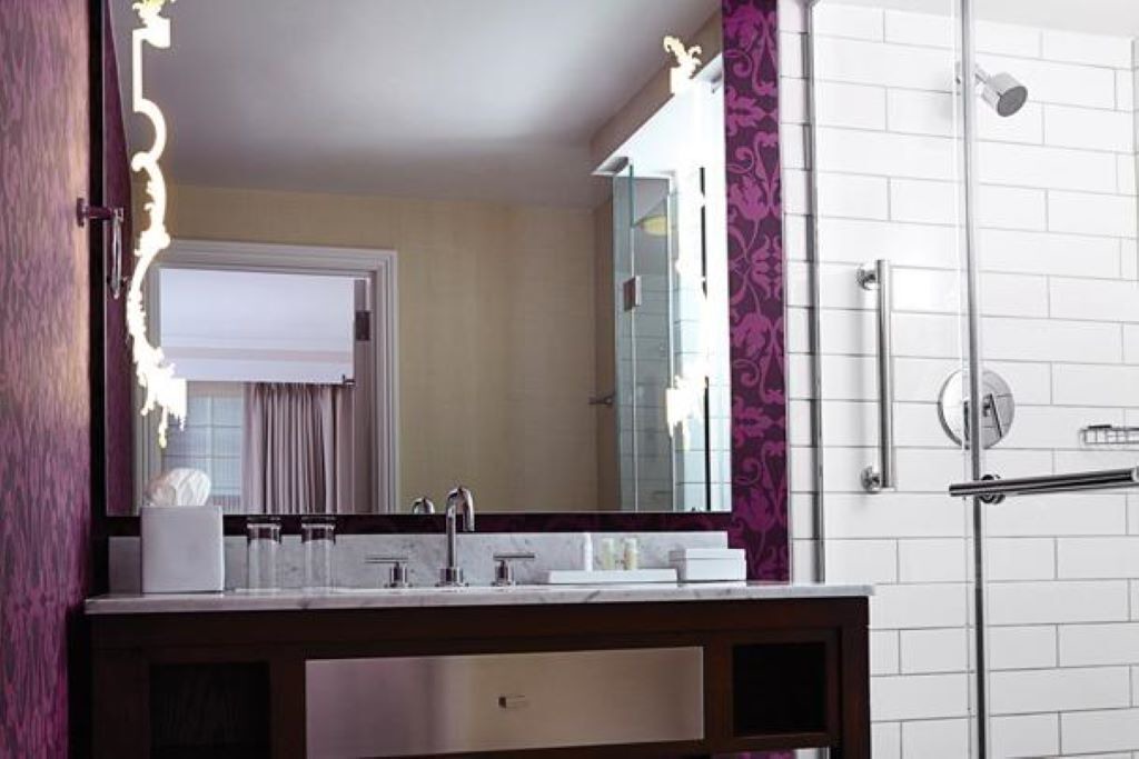 Photo of Bathroom in Connecticut Ave - K Street