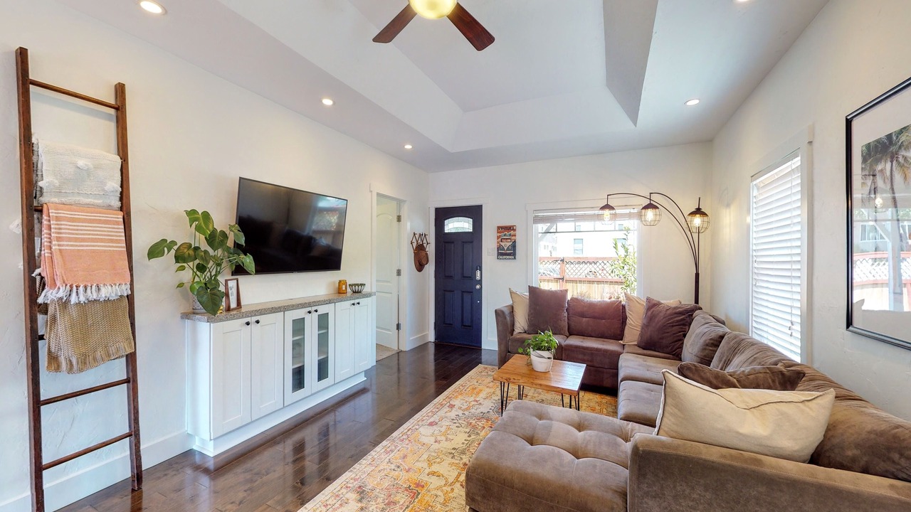Photo of Livingroom in Ventura