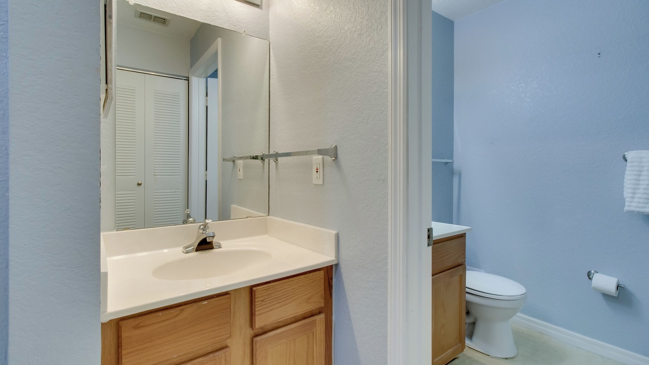Photo of Bathroom in Venetian Bay Villages