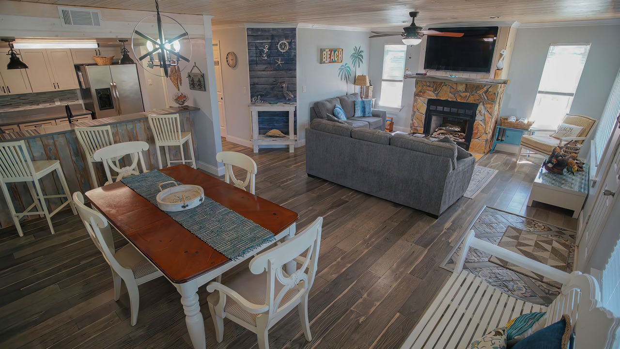 Photo of Livingroom in Cape San Blas