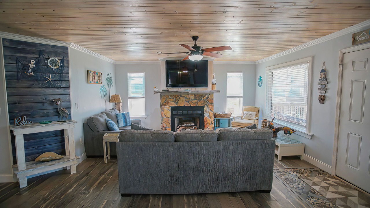 Photo of Livingroom in Cape San Blas