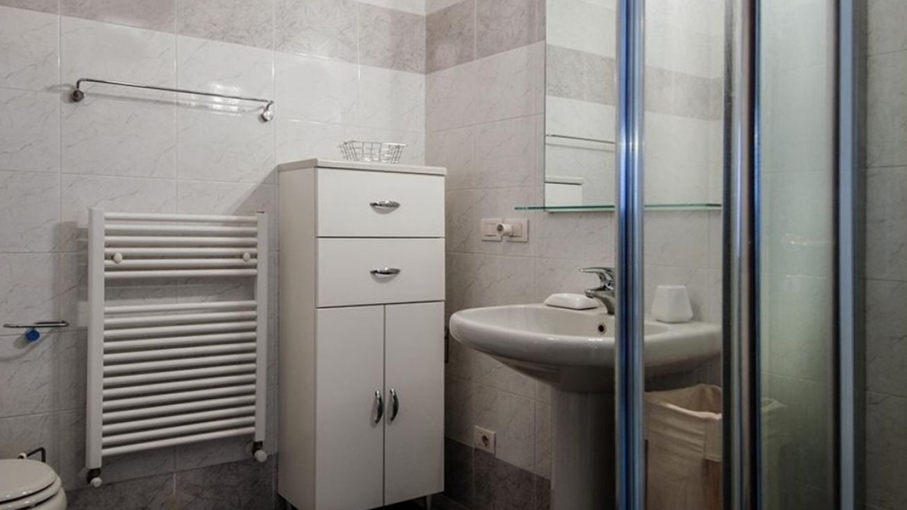 Photo of Bathroom in Navile