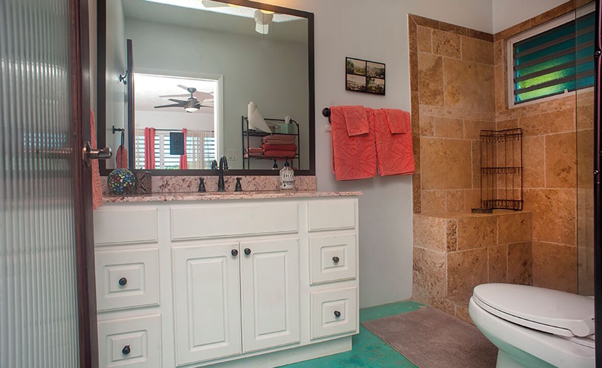 Photo of Bathroom in Estate La Grange