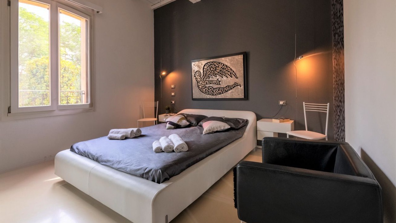 Photo of Bedroom in Ferrara Historic Centre