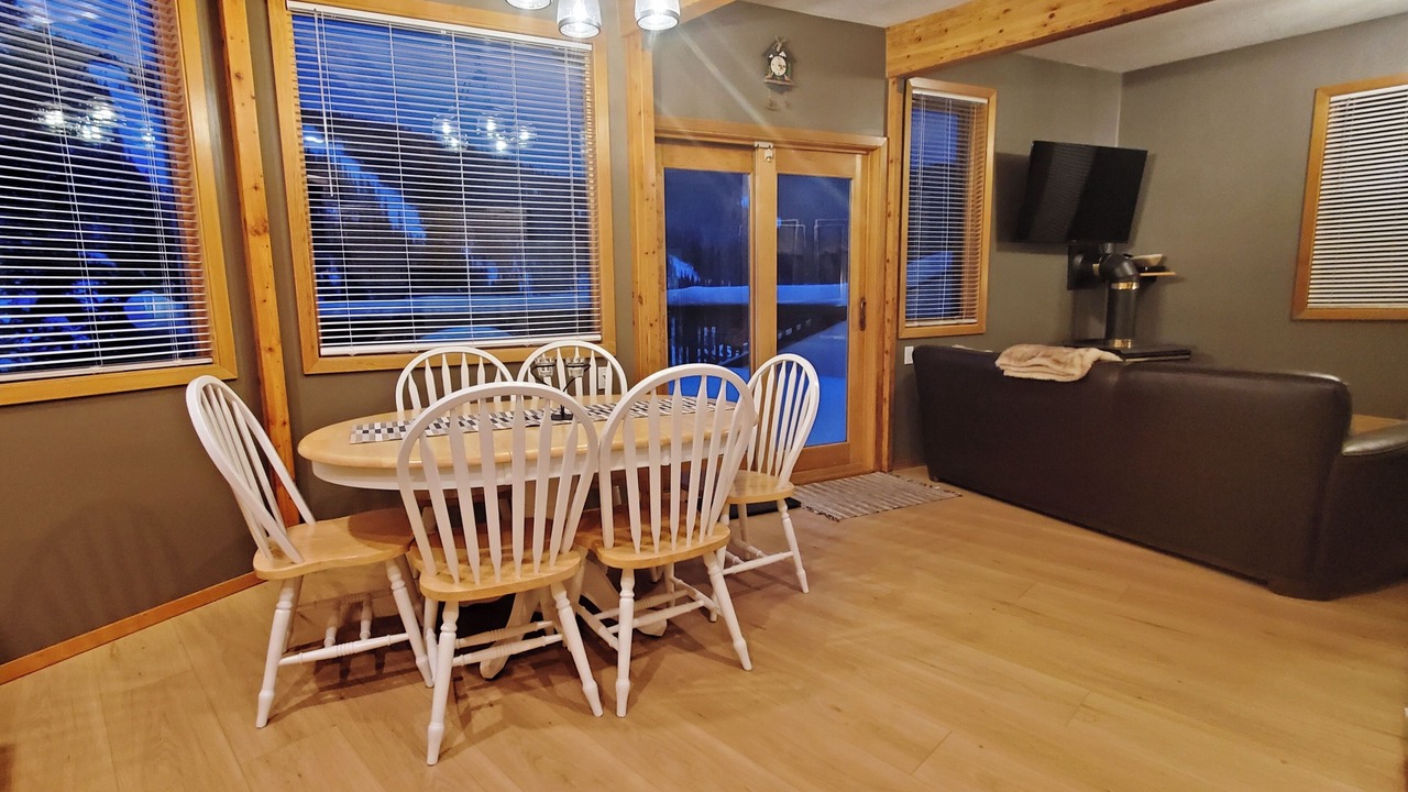Photo of Others in Sunburst Estates