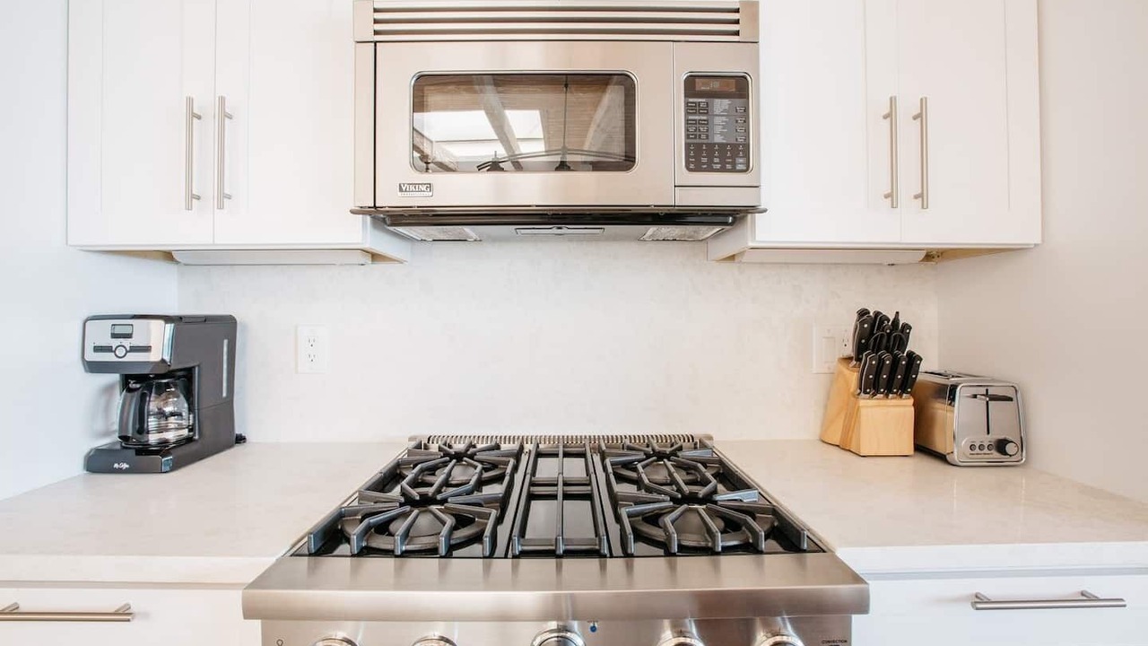 Photo of Kitchen in Central Malibu