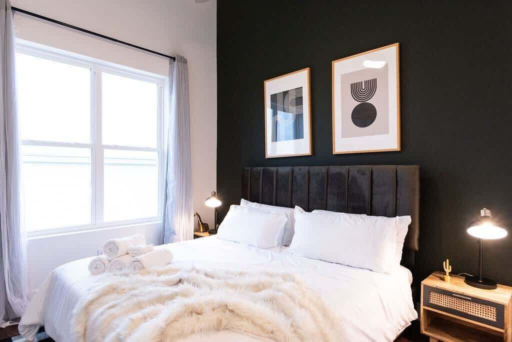 Photo of Bedroom in Hillsboro West End