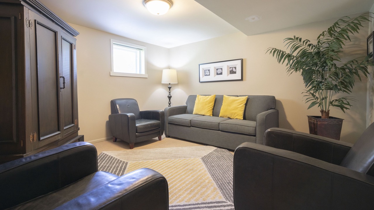 Photo of Livingroom in West Vancouver