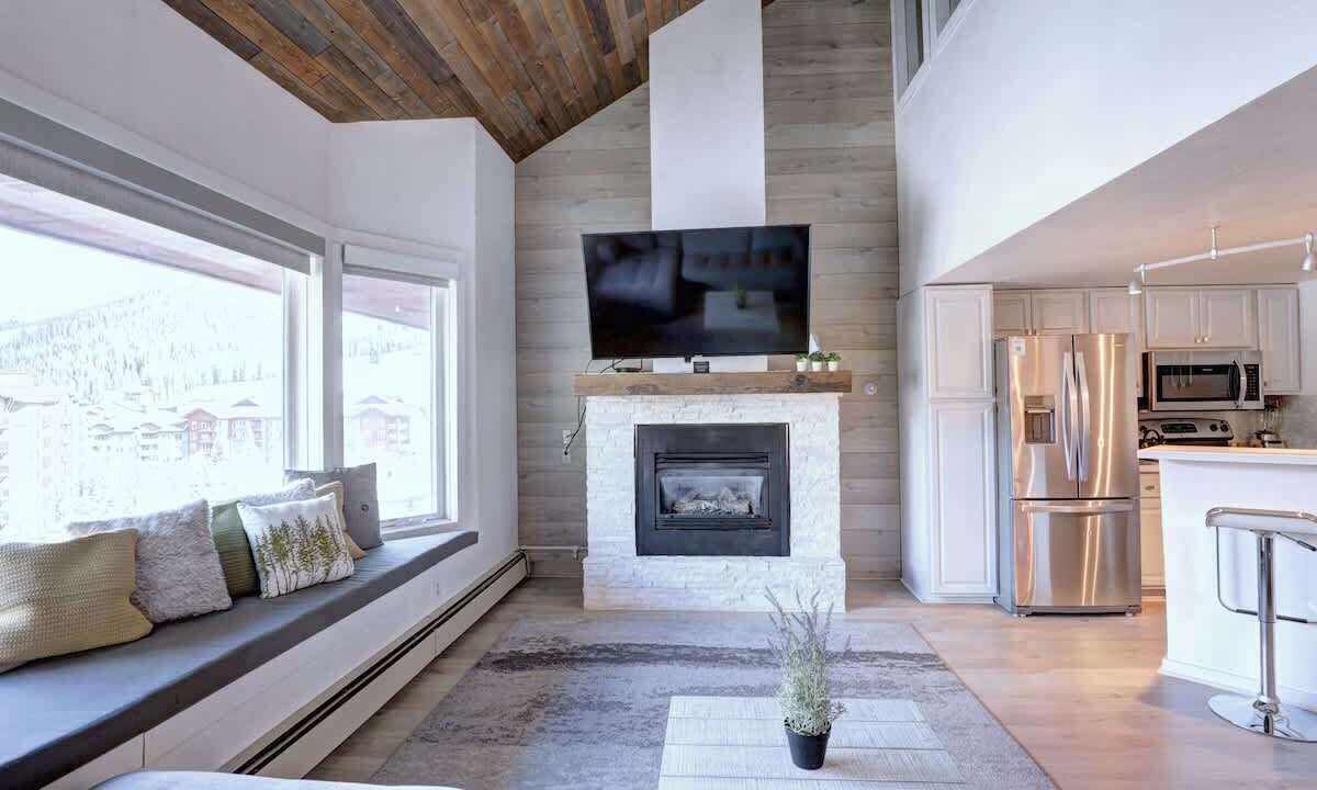 Photo of Bedroom in Copper Mountain Village