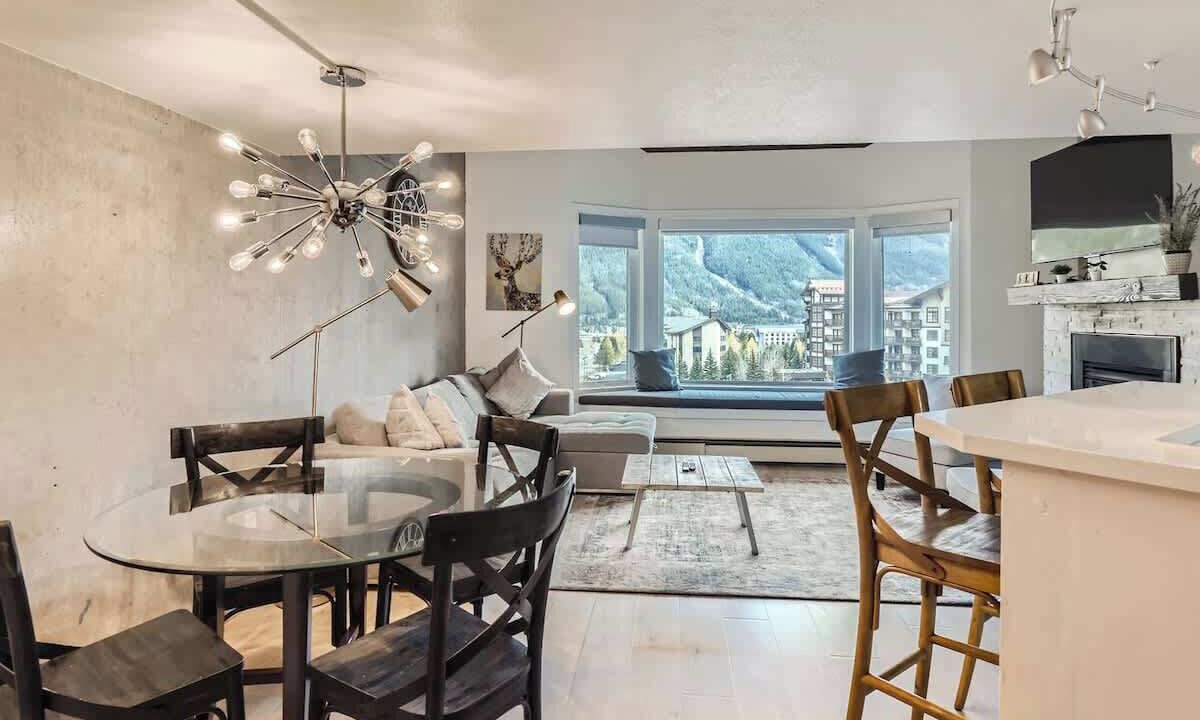 Photo of Livingroom in Copper Mountain Village