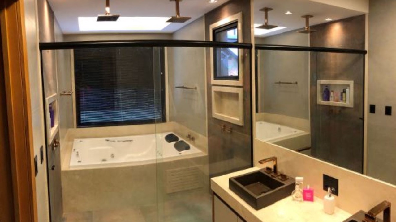 Photo of Bathroom in Araras