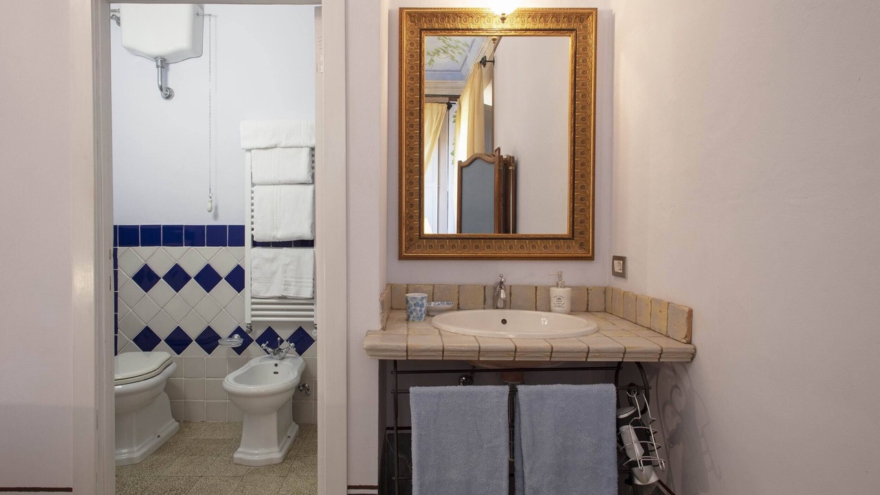 Photo of Bathroom in Palaia