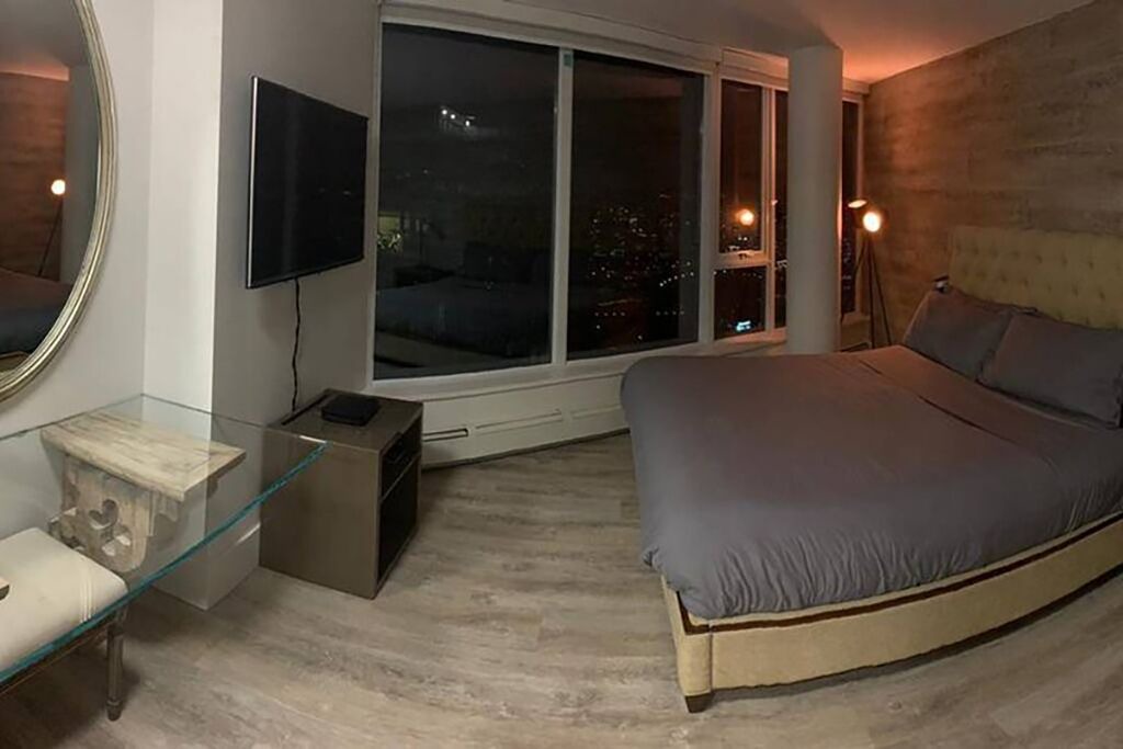Photo of Bedroom in Gastown