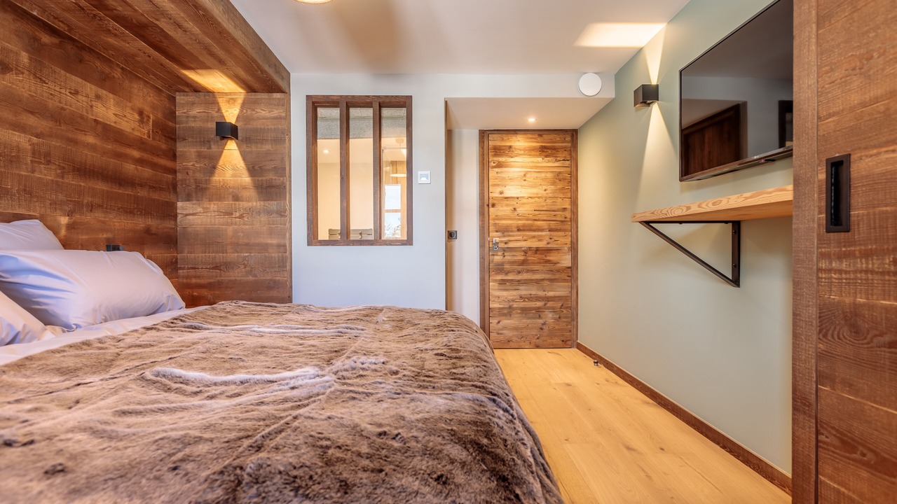 Photo of Bedroom in Arc-1800