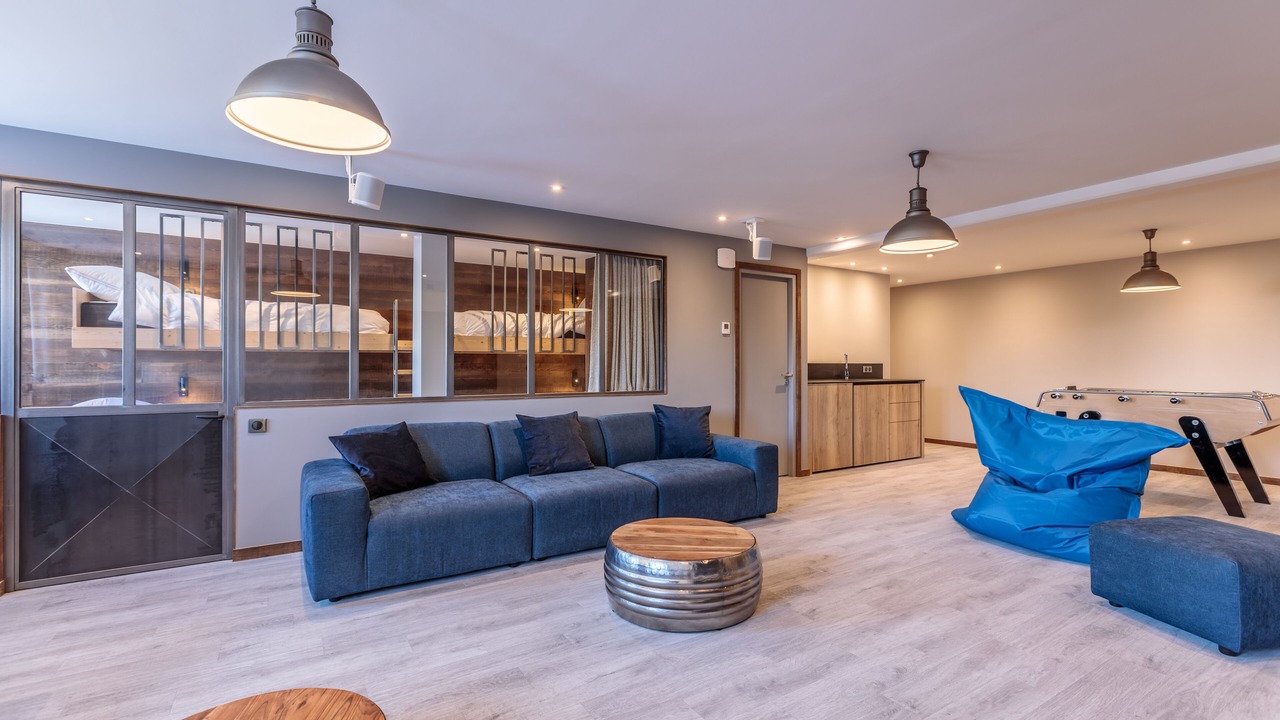 Photo of Livingroom in Arc-1800