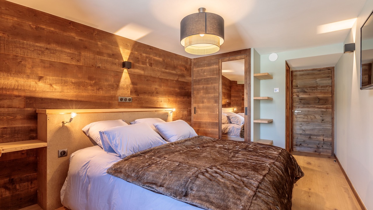 Photo of Bedroom in Arc-1800