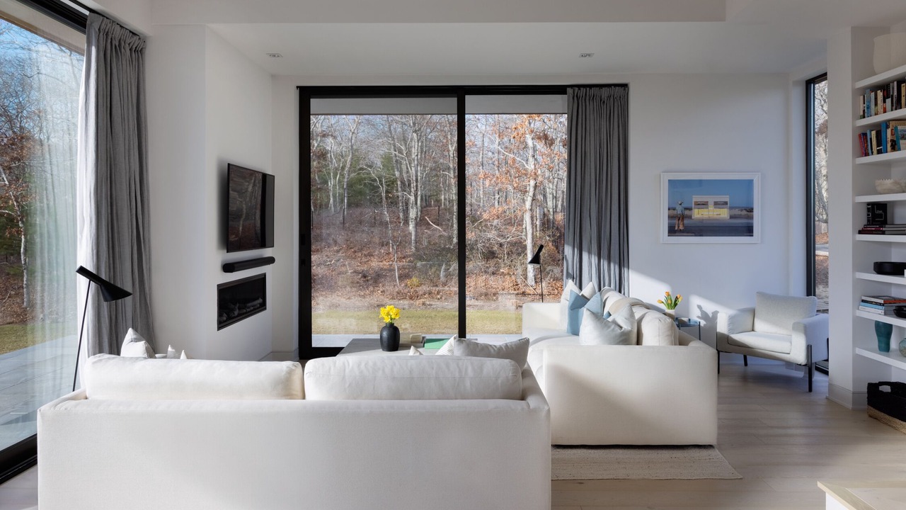 Photo of Livingroom in East Hampton