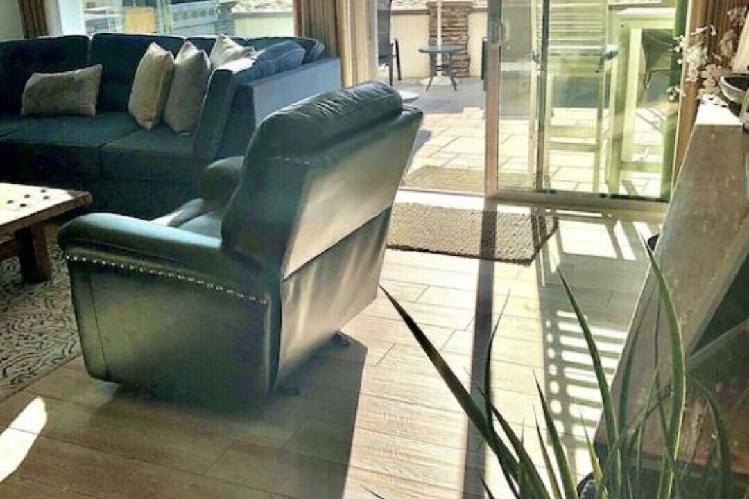 Photo of Livingroom in West Newport