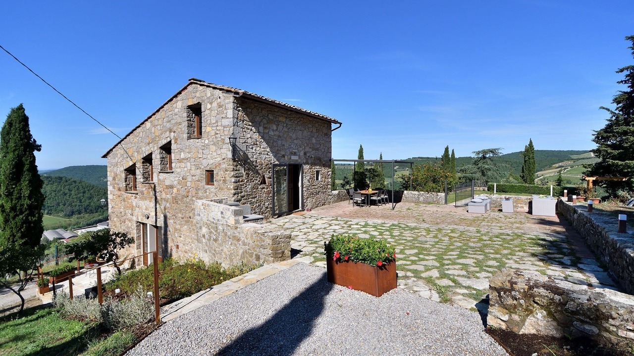 Photo of Patio Balcony in Gaiole in Chianti