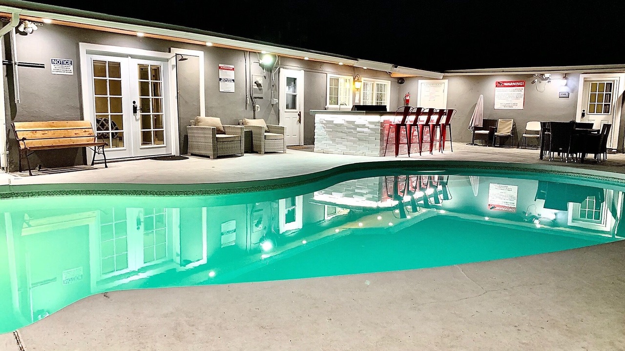 Photo of Outdoor in West Hills