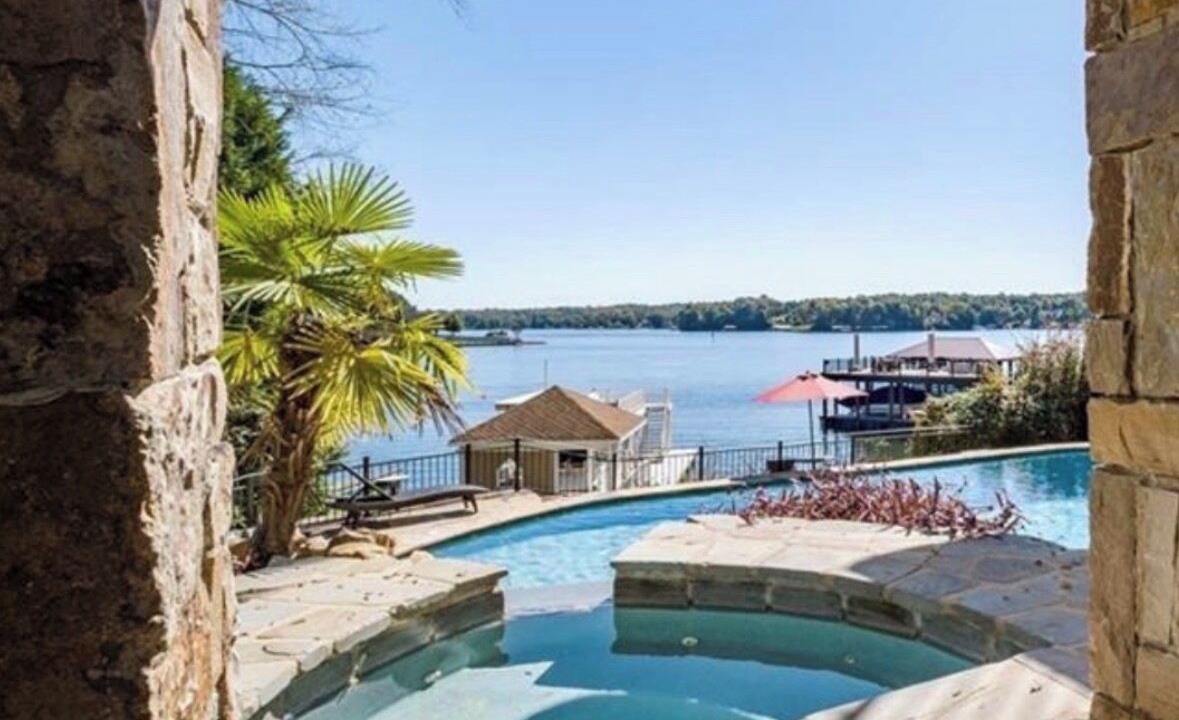 Photo of Outdoor in Lake Norman of Catawba