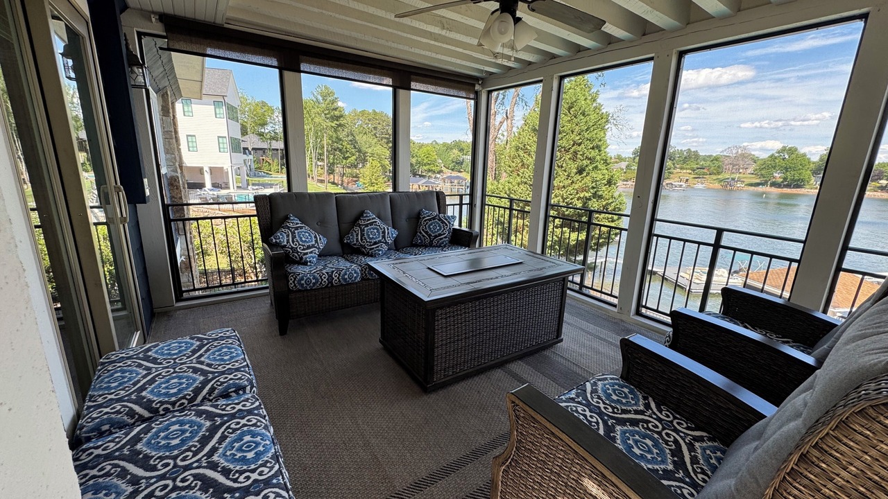Photo of Bedroom in Lake Norman of Catawba