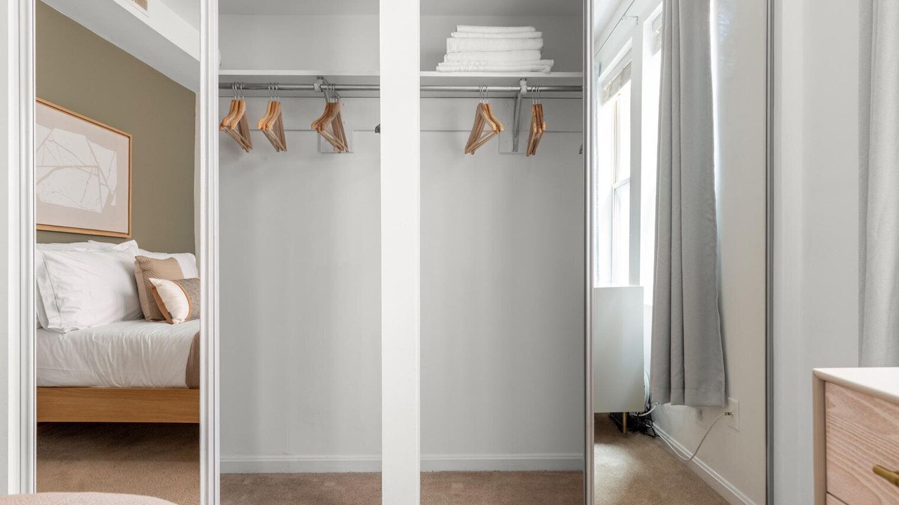 Photo of Bedroom in Adams Morgan