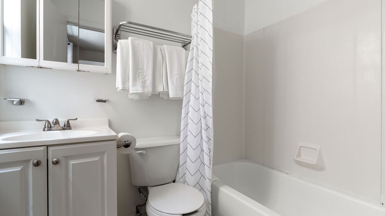 Photo of Bathroom in Adams Morgan
